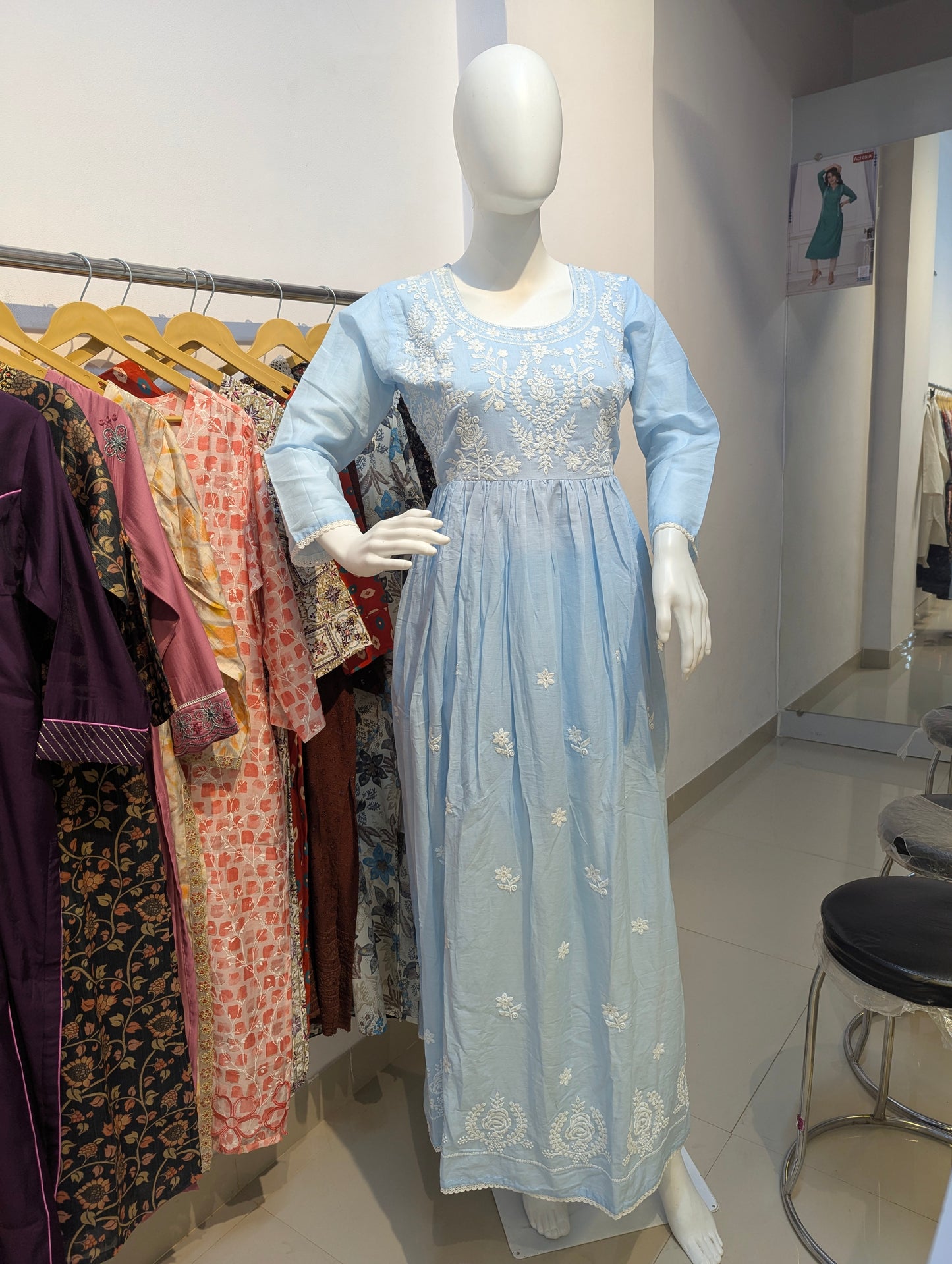 Full-length cotton kurta with white thread embroidery and lace hem detailing