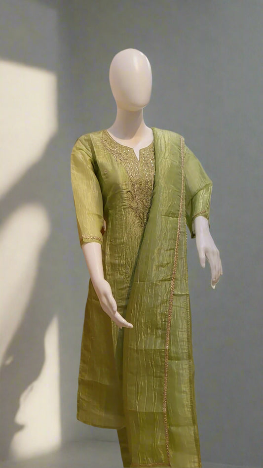 Golden Crush 3 Piece Suit