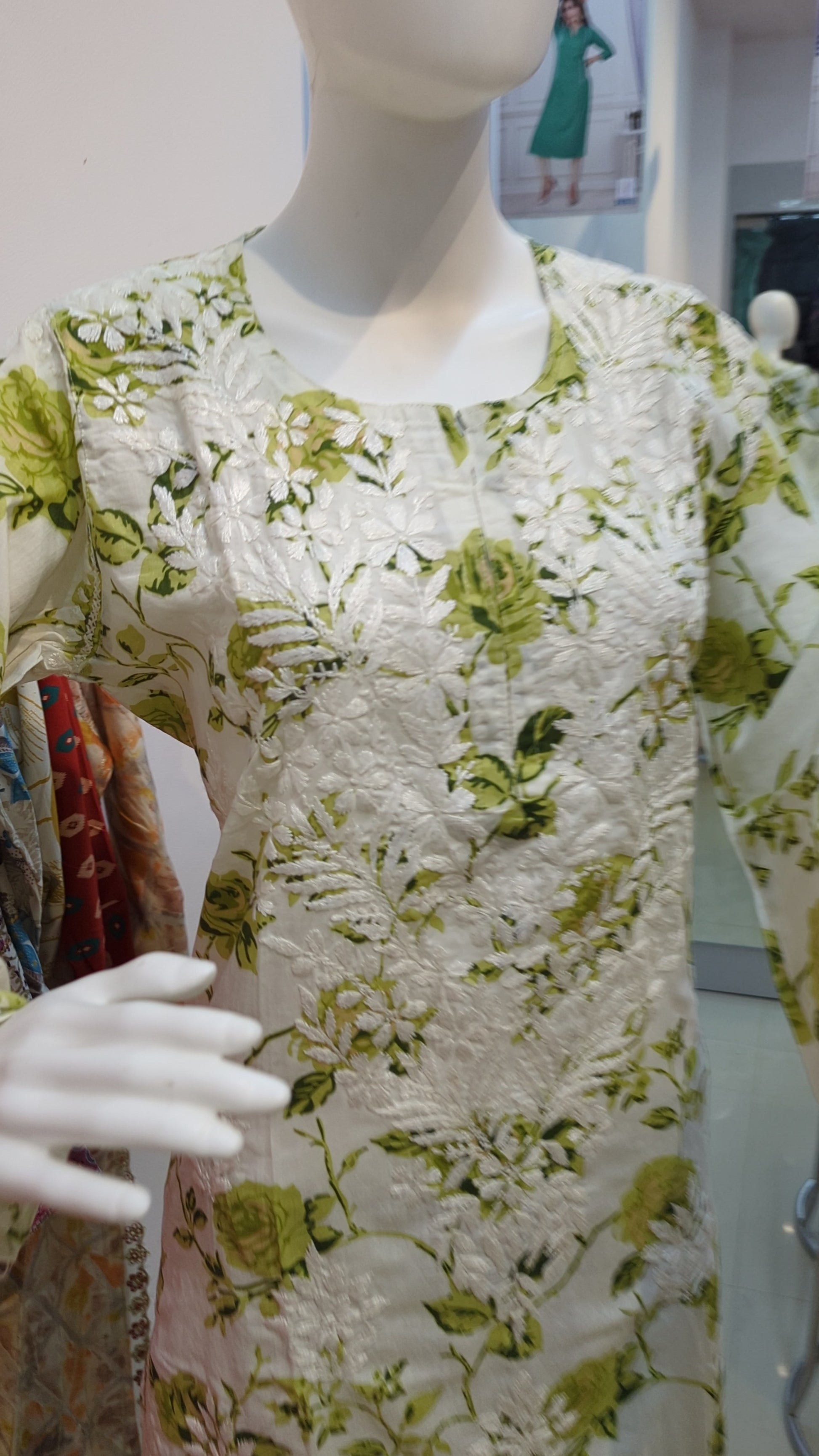 Elegant Green Floral Lakhnavi Kurti Set with embroidery for women

